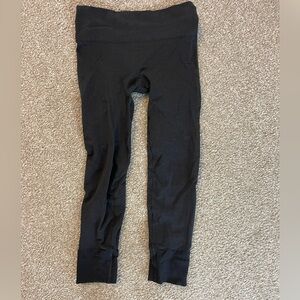 3/4 lululemon leggings. Excellent condition, dark grey